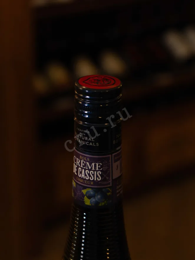 Пробка Bols Creme de Cassis 0.7 л
