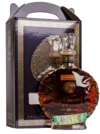 Коньяк Майкл Францезе ХО Экстра 30 лет в подарочной упаковке  0.7 л