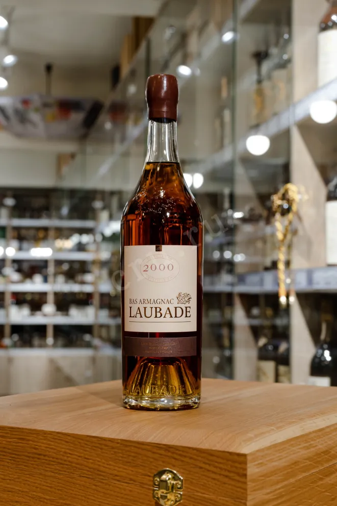 В магазине Крю Профи Chateau de Laubade 2000 0.7 л