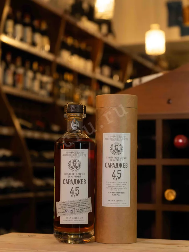 В магазине Крю Профи Saradjev 45 Years in tube 0.5 л