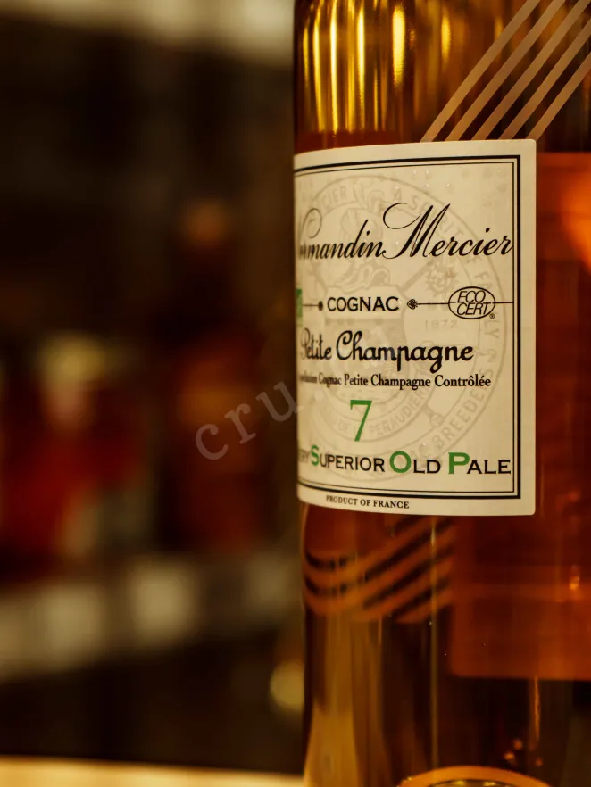 В магазине Крю Профи Normandin-Mercier Petite Champagne VSOP in gift box 0.7 л
