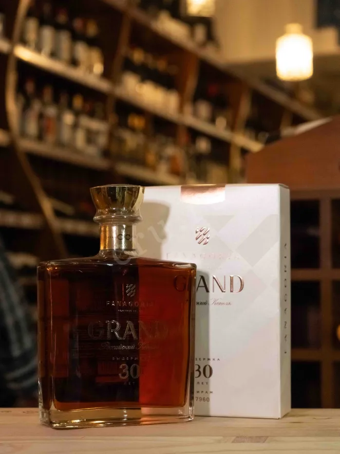В магазине Крю Профи Fanagoria Grand 30 Years Old gift box 0.7 л