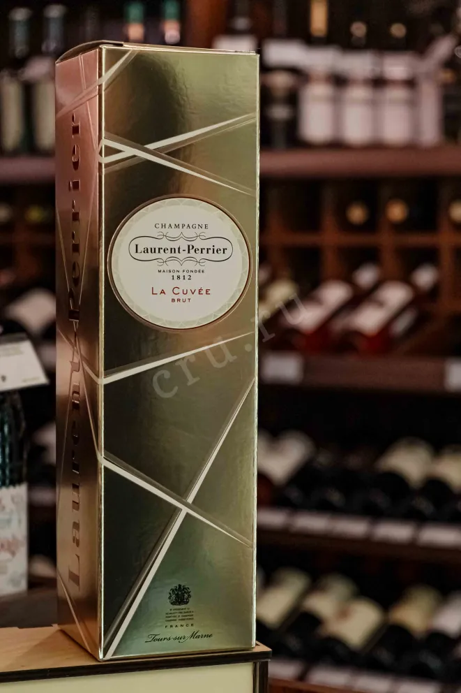 В магазине Крю Профи Laurent-Perrier La Cuvee gift box 2021 0.75 л