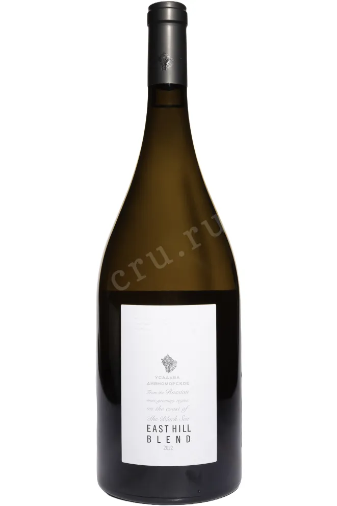 Бутылка Usadba Divnomorskoe East Hill gift box 2022 1.5 л