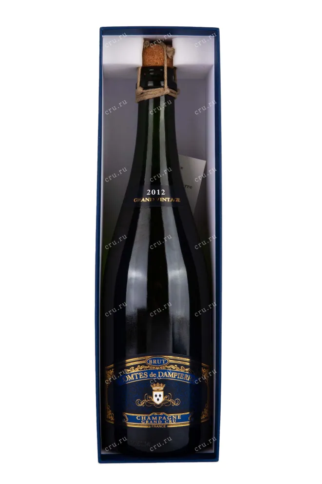 В подарочной коробке Comte Audoin de Dampierre Cuvee de Ambassador Grand Vintage Grand Cru in giftbox 2012 0.75 л