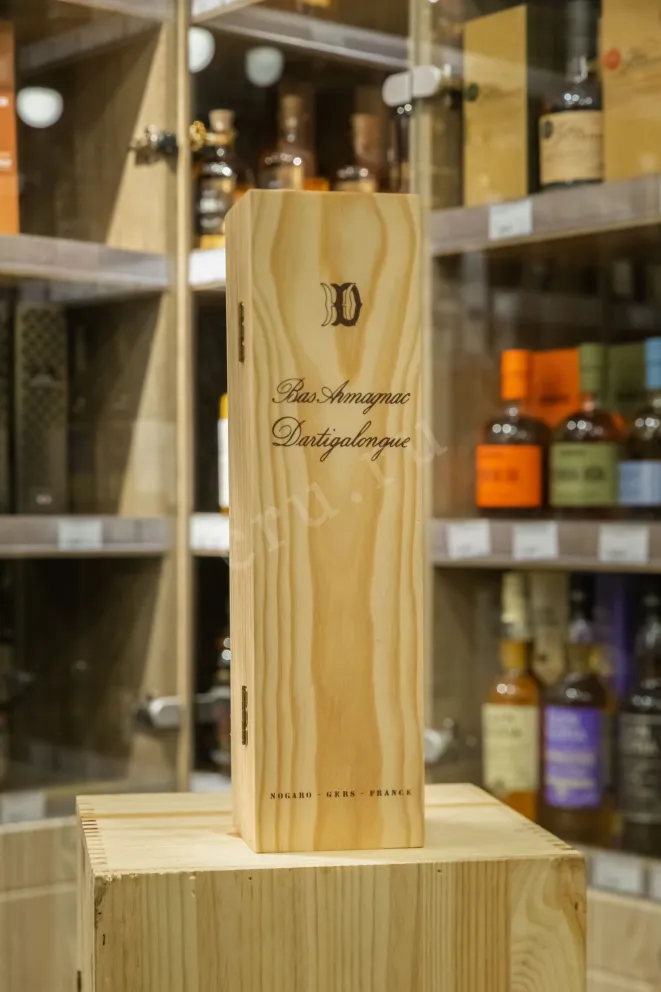 В магазине Крю Профи Dartigalongue 1989 0.5 л