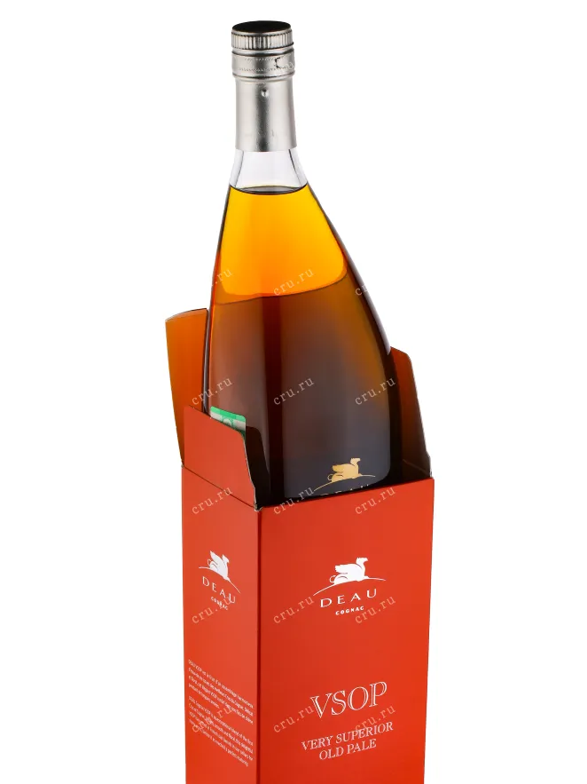 Коньяк Deau VSOP in gift box  0.7 л