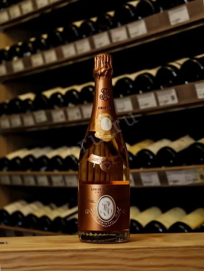 В магазине Крю Профи Louis Roederer Cristal Rose 2013 0.75 л