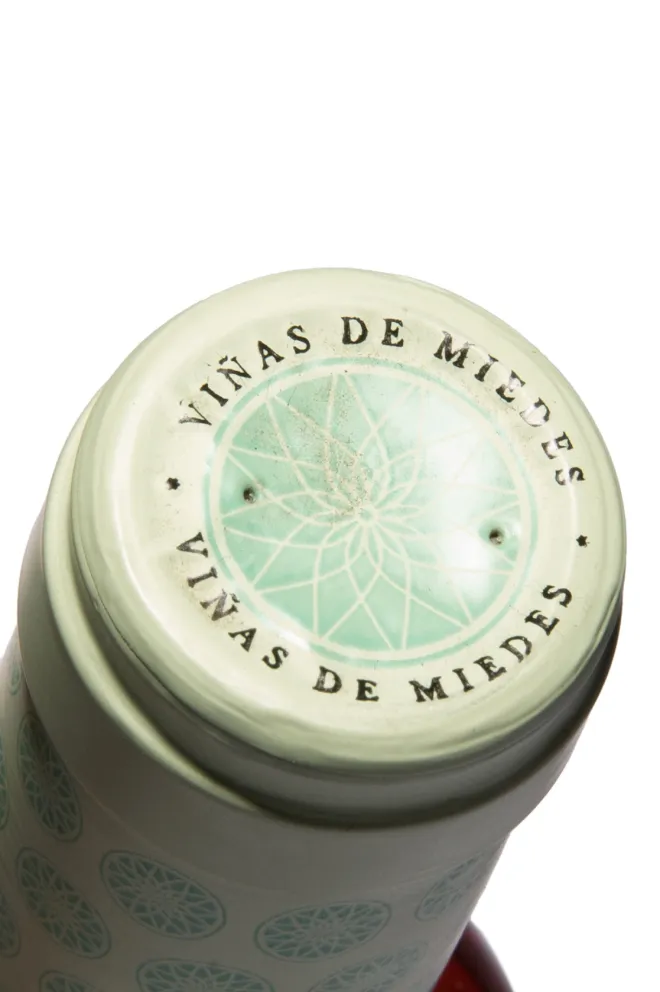 Пробка Vinas De Miedes Fresh Strawberry Garnacha Calatayud DO 2022 0.75 л