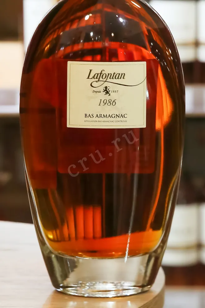 В магазине Крю Профи Lafontan 1986 0.7 л