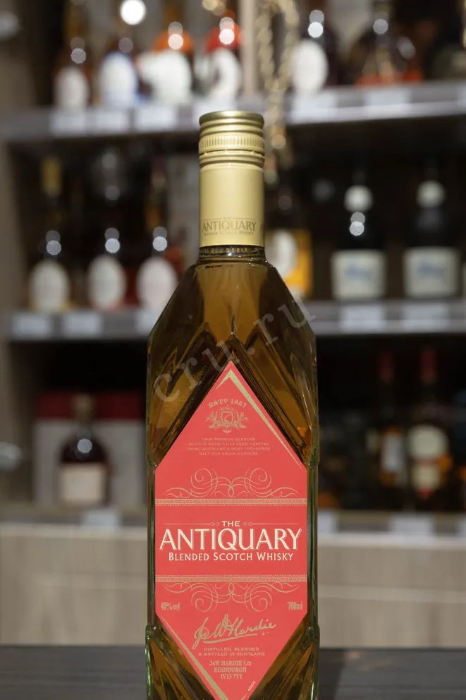 В магазине Крю Профи Antiquary Blended in gift box 0.7 л