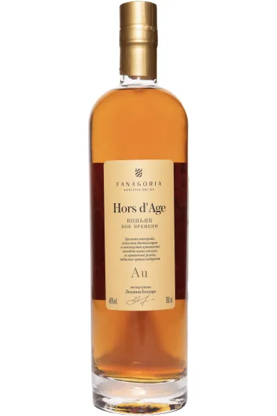 Коньяк Фанагория Вне Времени 7 летний 2016 0.7 л