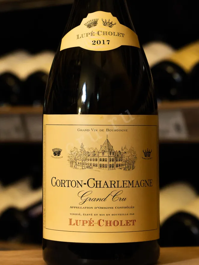 В магазине Крю Профи Lupe-Cholet Corton-Charlemagne Grand Cru 2017 0.75 л