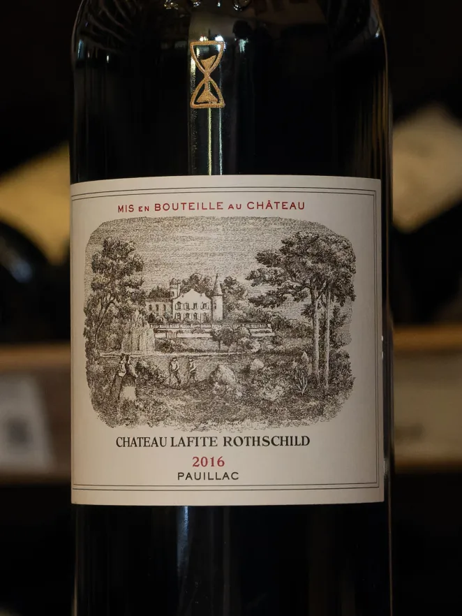 В магазине Крю Профи Chateau Lafite Rothschild 2016 0.75 л