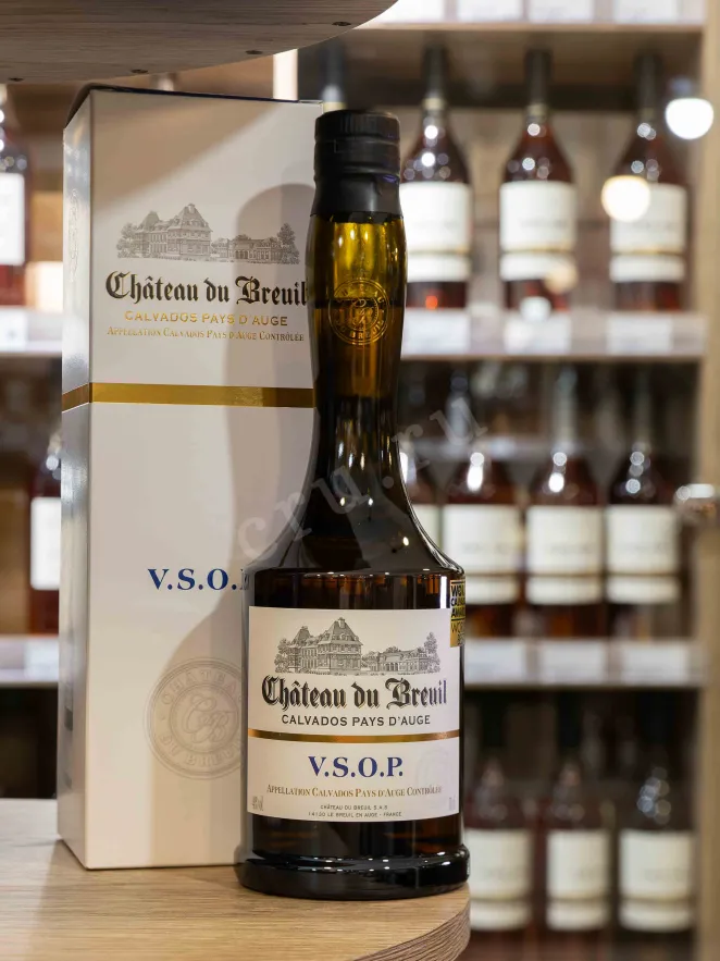 В магазине Крю Профи Chateau du Breuil VSOP in gift box 0.7 л