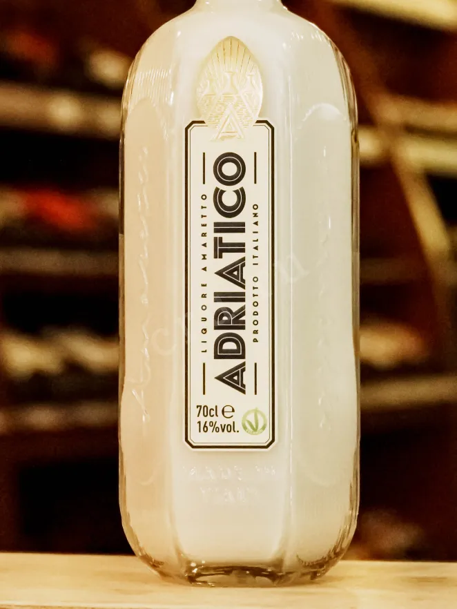 В магазине Крю Профи Adriatico Amaretto Blanco 0.7 л