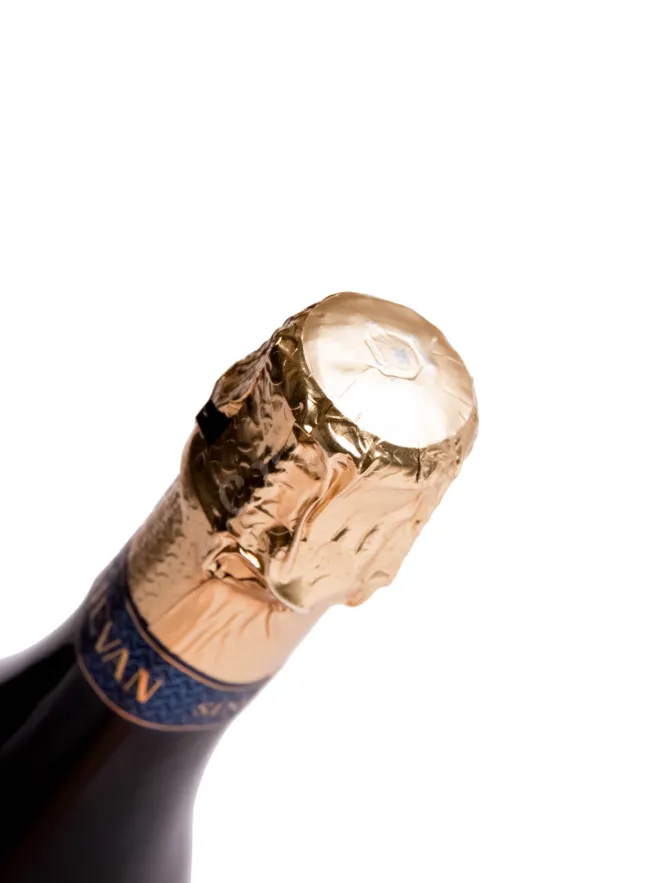 Пробка Ijevan White Demi-Sweet 2024 0.75 л