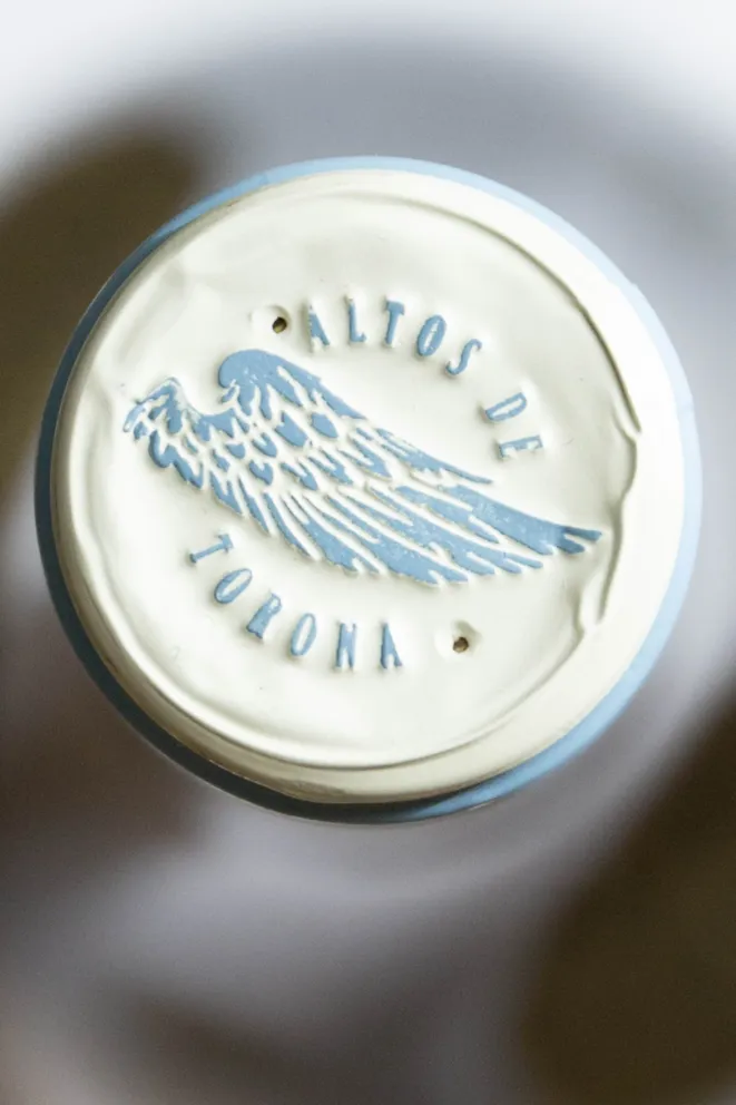 Пробка Altos de Torona Albarino 2023 0.75 л