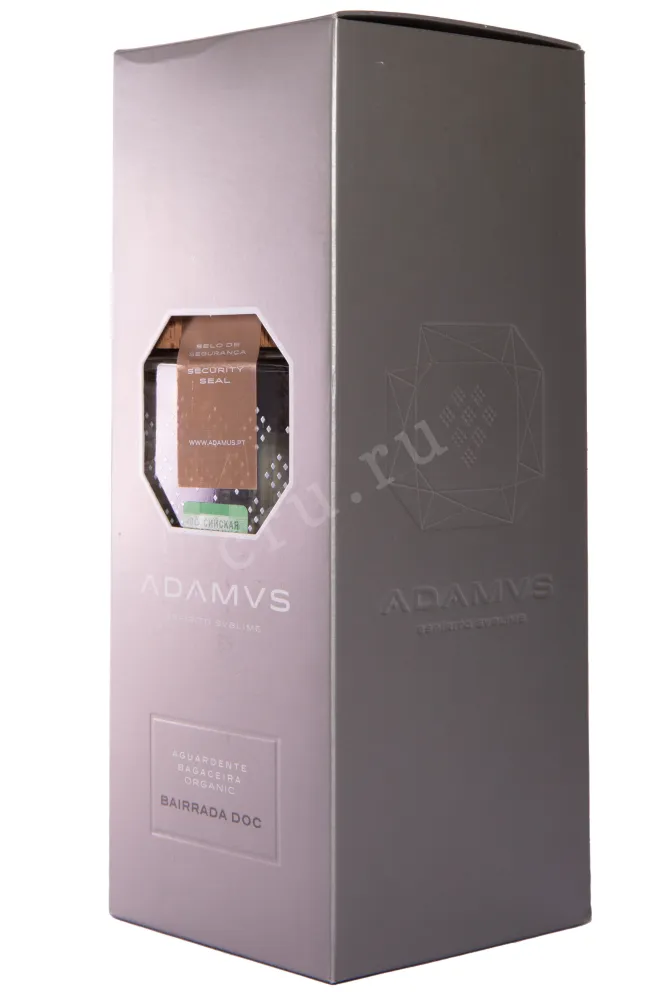 Подарочная упаковка Adamus Aguardente Bagaceira 2021 0.7 л
