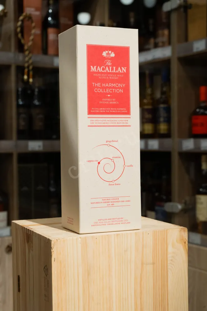 В магазине Крю Профи The Macallan The Harmony Collection Intense Arabica gift box 0.7 л