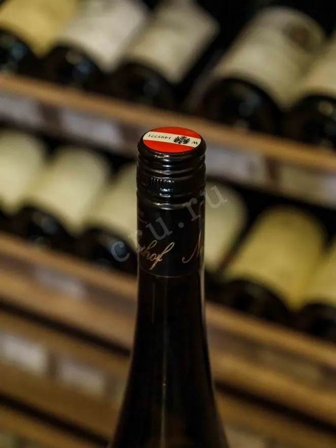 Пробка Nikolaihof Wachau Riesling Federspiel 2022 0.75 л