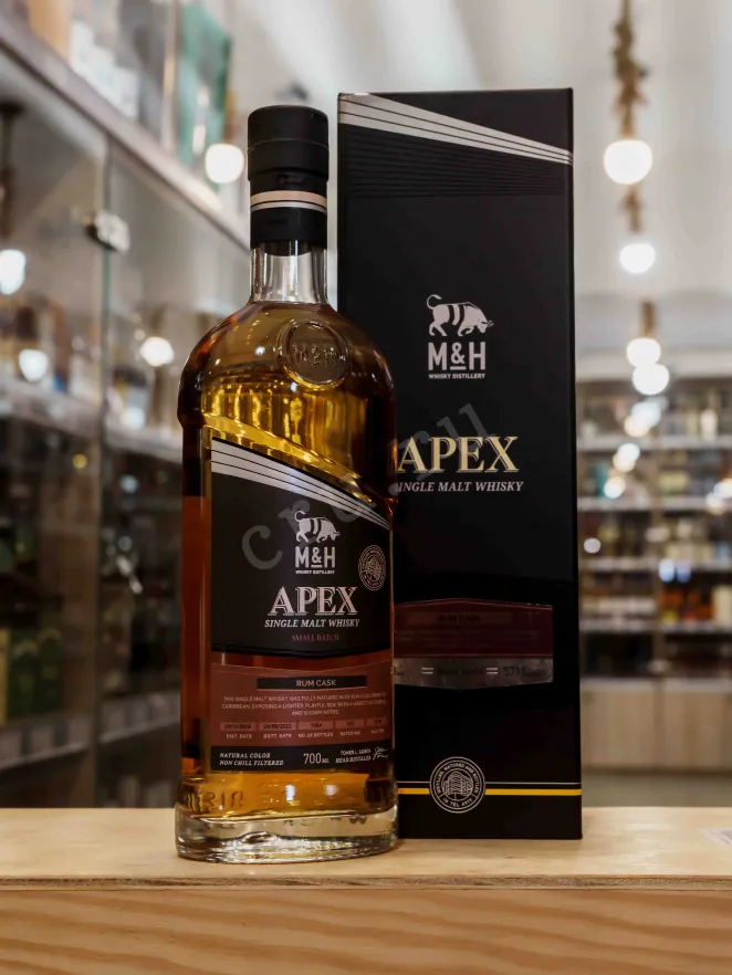 В магазине Крю Профи M&H Apex Rum Cask gift box 0.7 л
