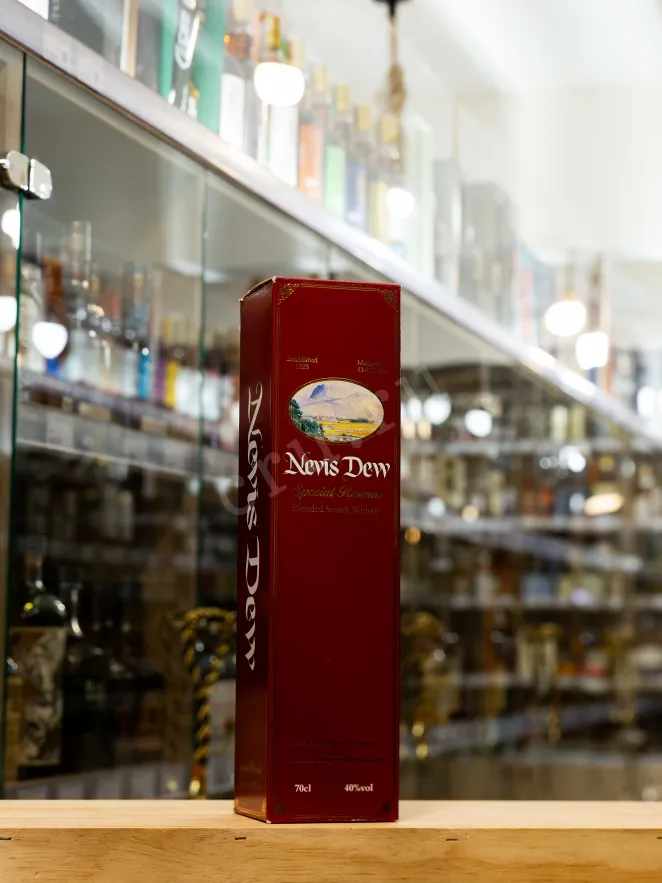 В магазине Крю Профи Nevis Dew Special Reserve 0.7 л