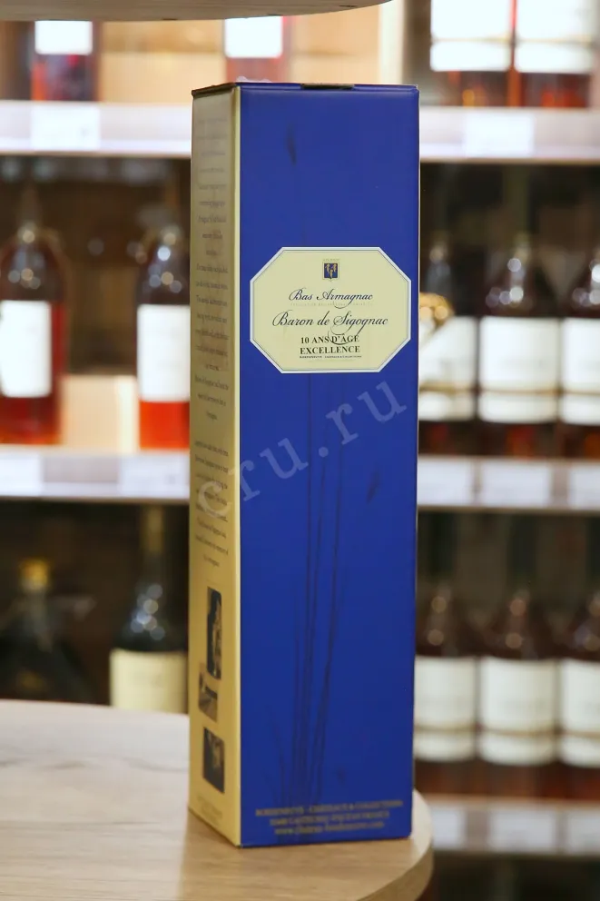В магазине Крю Профи Baron de Sigognac 10 ans 0.7 л