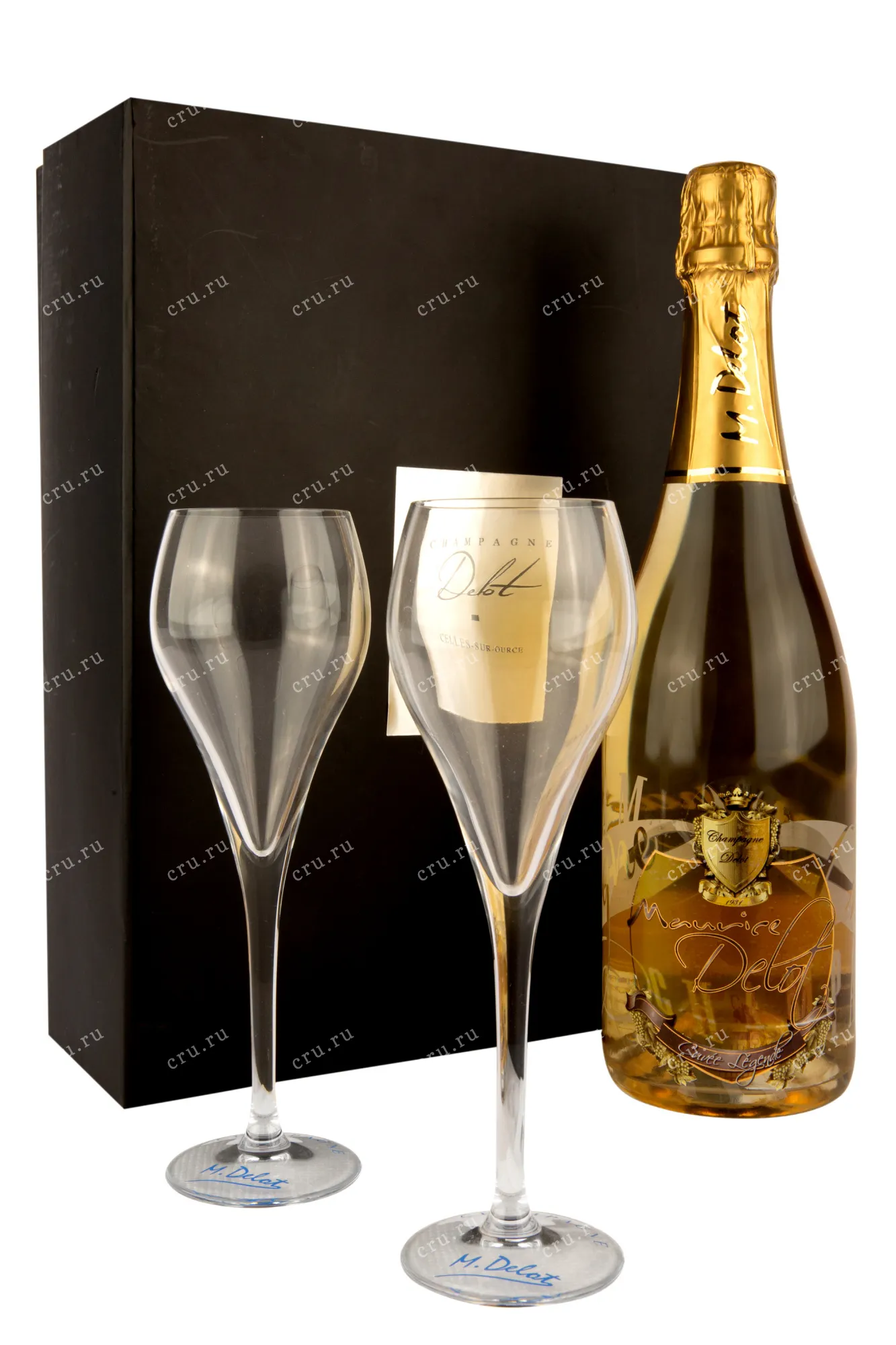 Фото — Шампанское Delot Cuvee Legende Brut in gift set with 2 glasses  0.75 л