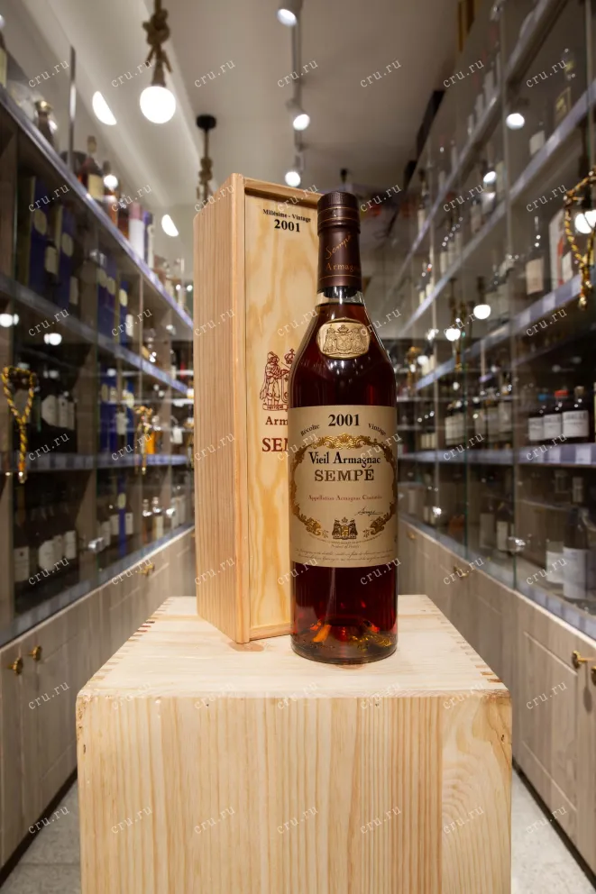 В магазине Крю Профи Sempe 2001 0.7 л