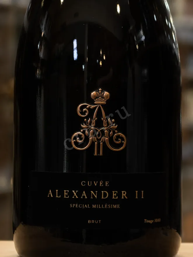 В магазине Крю Профи Abrau-Durso Cuvee Alexander II in gift box 2022 1.5 л