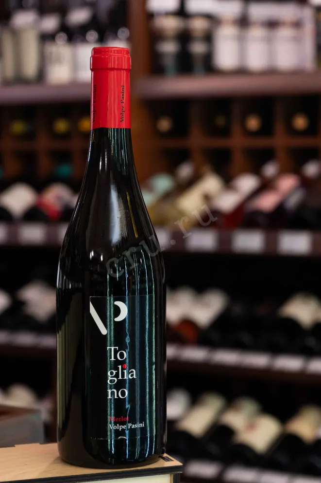 В магазине Крю Профи Togliano Merlot Volpe Pasini 2016 0.75 л