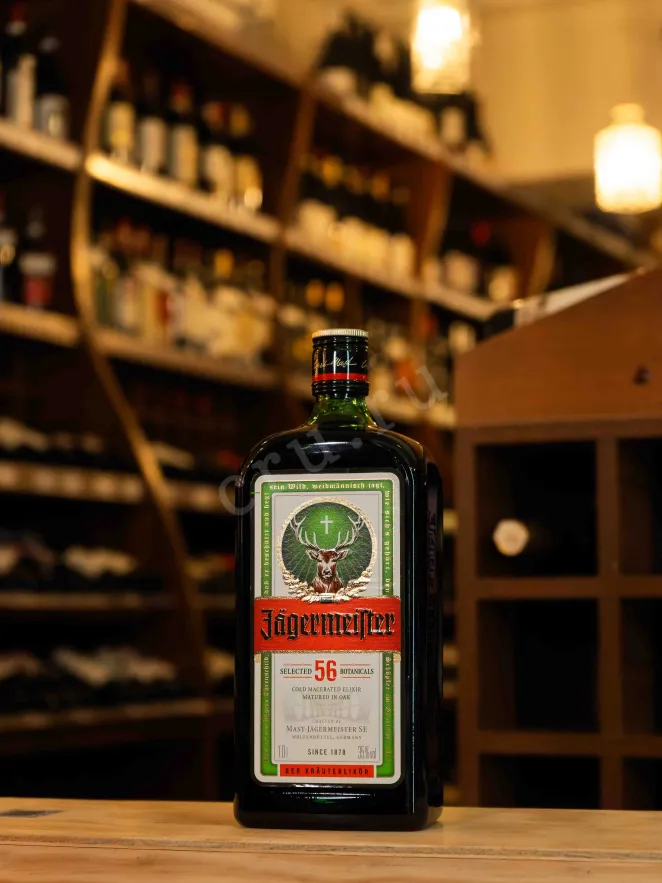 В магазине Крю Профи Jagermeister 1 л