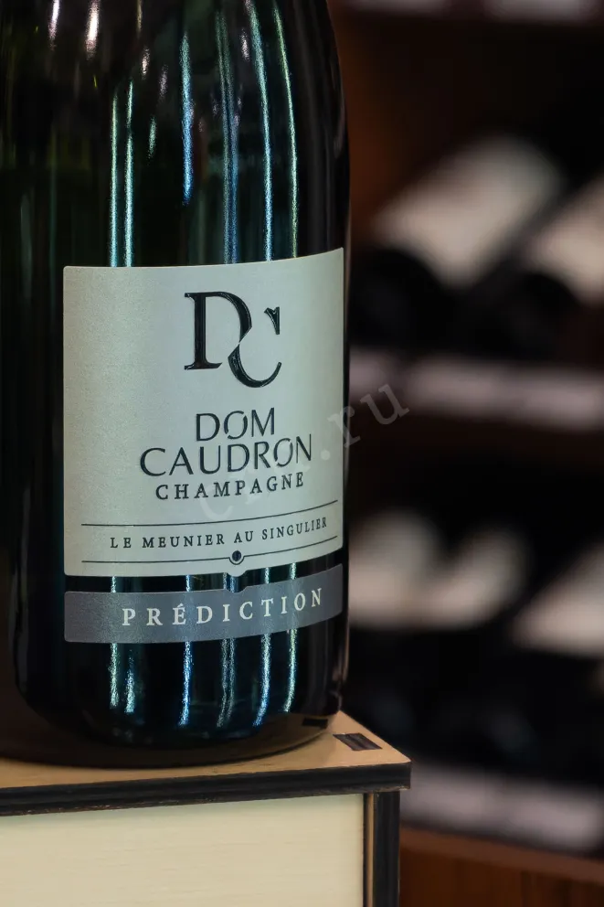 В магазине Крю Профи Dom Caudron Prediction Brut in gift box 2022 0.75 л