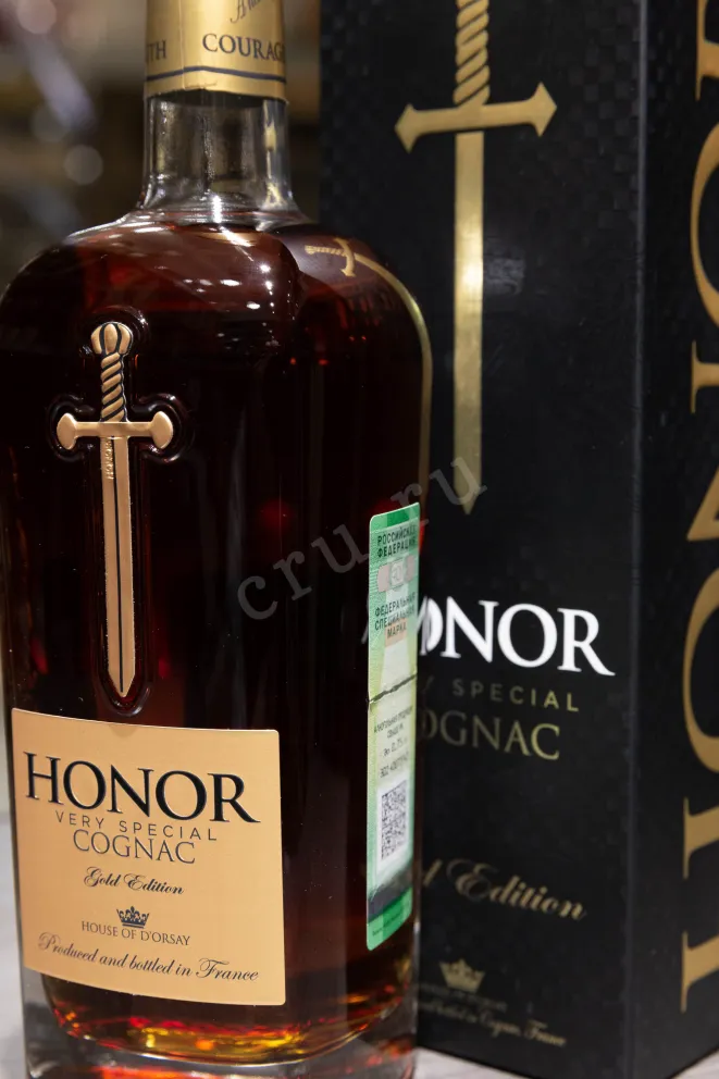 В магазине Крю Профи Honor VS Gold Edition gift box 0.75 л