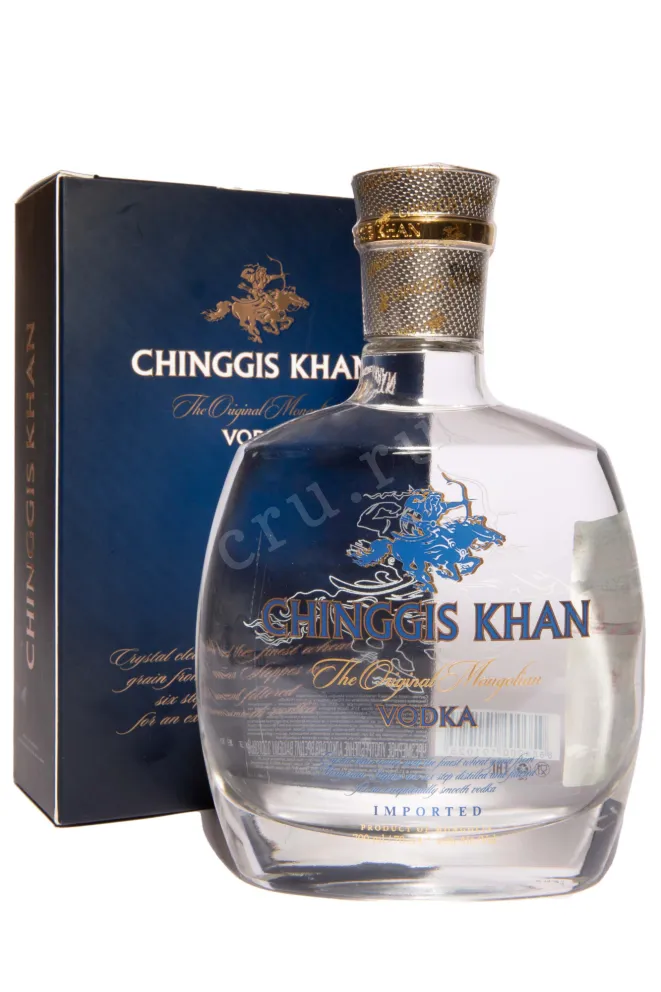 Водка Чингис Хан в подарочной упаковке  0.7 л