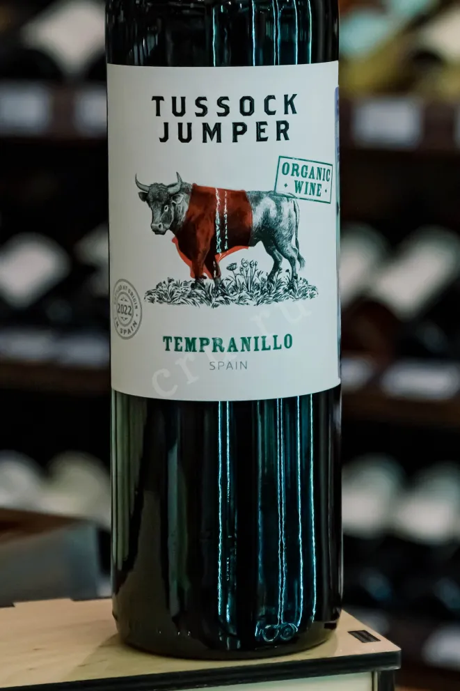 В магазине Крю Профи Tussock Jumper Tempranillo 2023 0.75 л