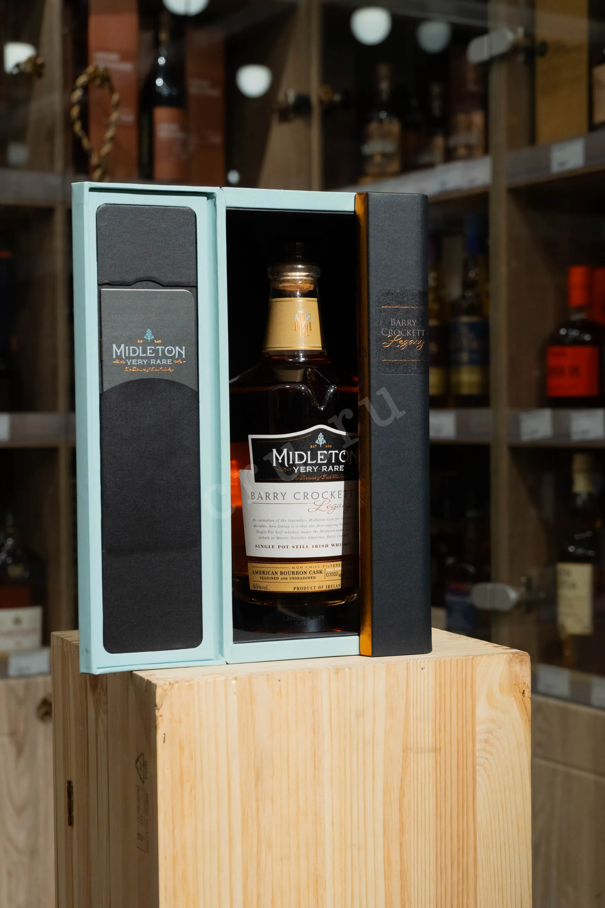 Midleton Barry Crockett Legacy in wooden box 0.7 л купить