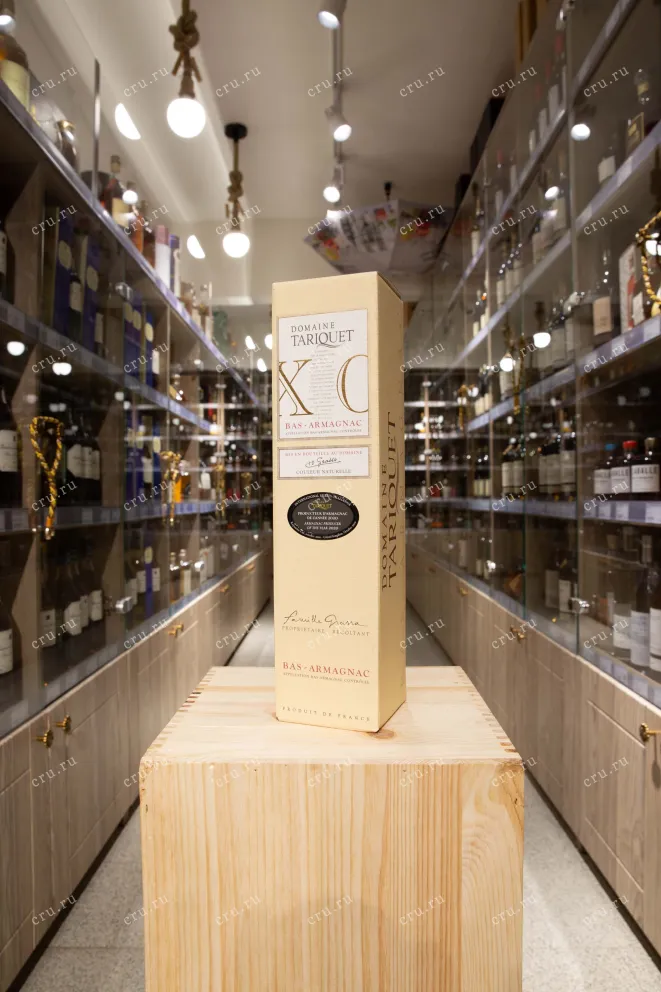 В магазине Крю Профи Chateau du Tariquet XO gift box 0.7 л