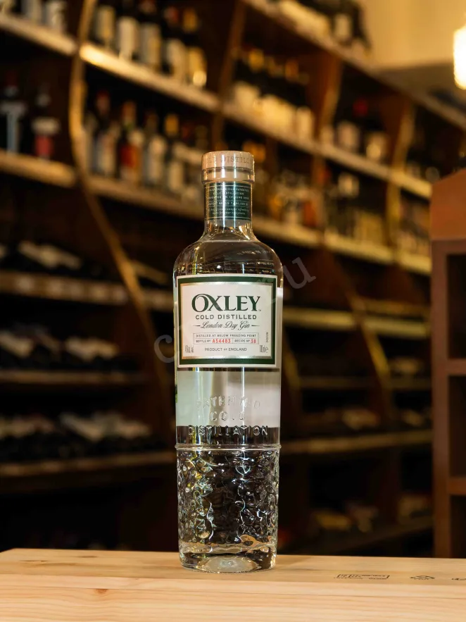 В магазине Крю Профи Oxley London Dry 0.7 л