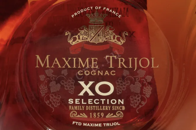 Этикетка Maxime Trijol ХО in gift box 0.7 л
