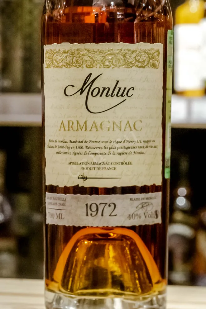 В магазине Крю Профи Monluc 1972 0.7 л