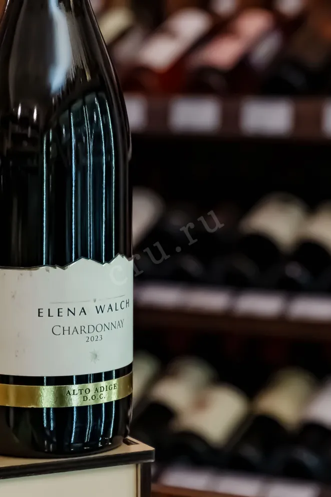 В магазине Крю Профи Elena Walch Chardonnay Alto Adige 2023 0.75 л
