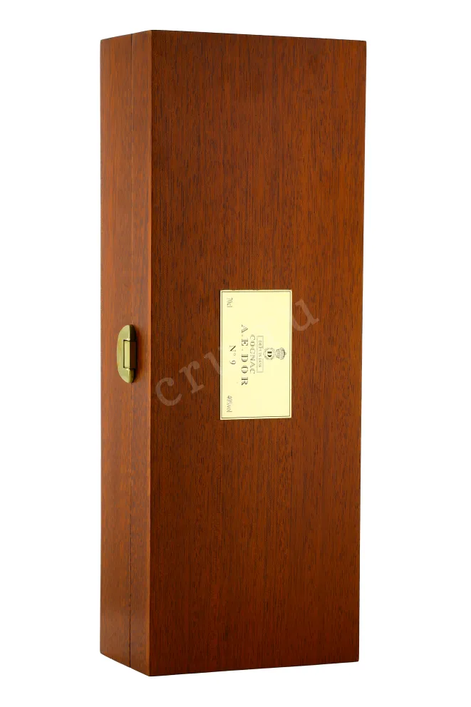 Коньяк A.E. Dor №9  0.7 л