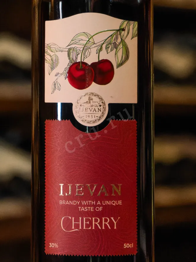 В магазине Крю Профи Ijevan Cherry 0.5 л