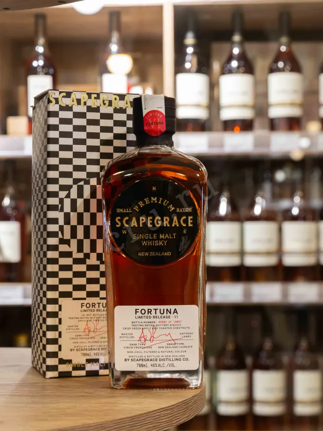 В магазине Крю Профи Scapegrace Fortuna in gift box 0.7 л