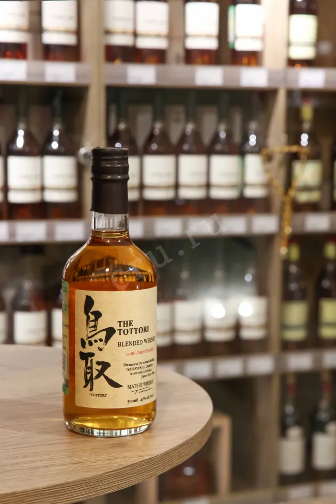 В магазине Крю Профи the Tottori Bourbon Barrel gift box 0.5 л