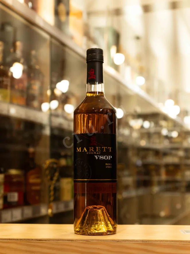 В магазине Крю Профи Marett VSOP in gift box 0.7 л