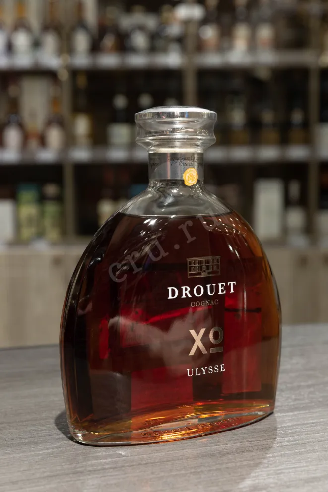 В магазине Крю Профи Drouet Ulysse XO gift box 0.7 л