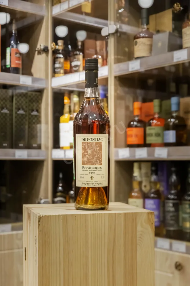 В магазине Крю Профи De Pontiac Bas-Armagnac in wooden box 1970 0.75 л